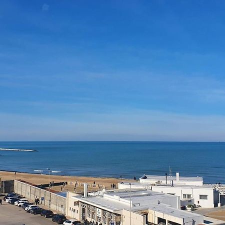 Seven Seas Luxury Apartments - Bari San Girolamo エクステリア 写真