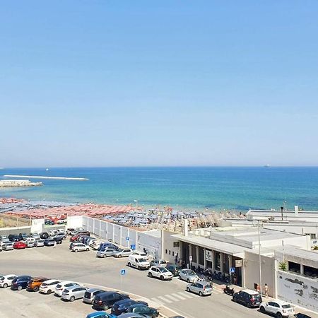 Seven Seas Luxury Apartments - Bari San Girolamo エクステリア 写真
